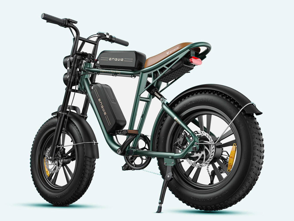 e-fatbike-kopen-engwe-groen-achterkant-dubbel
