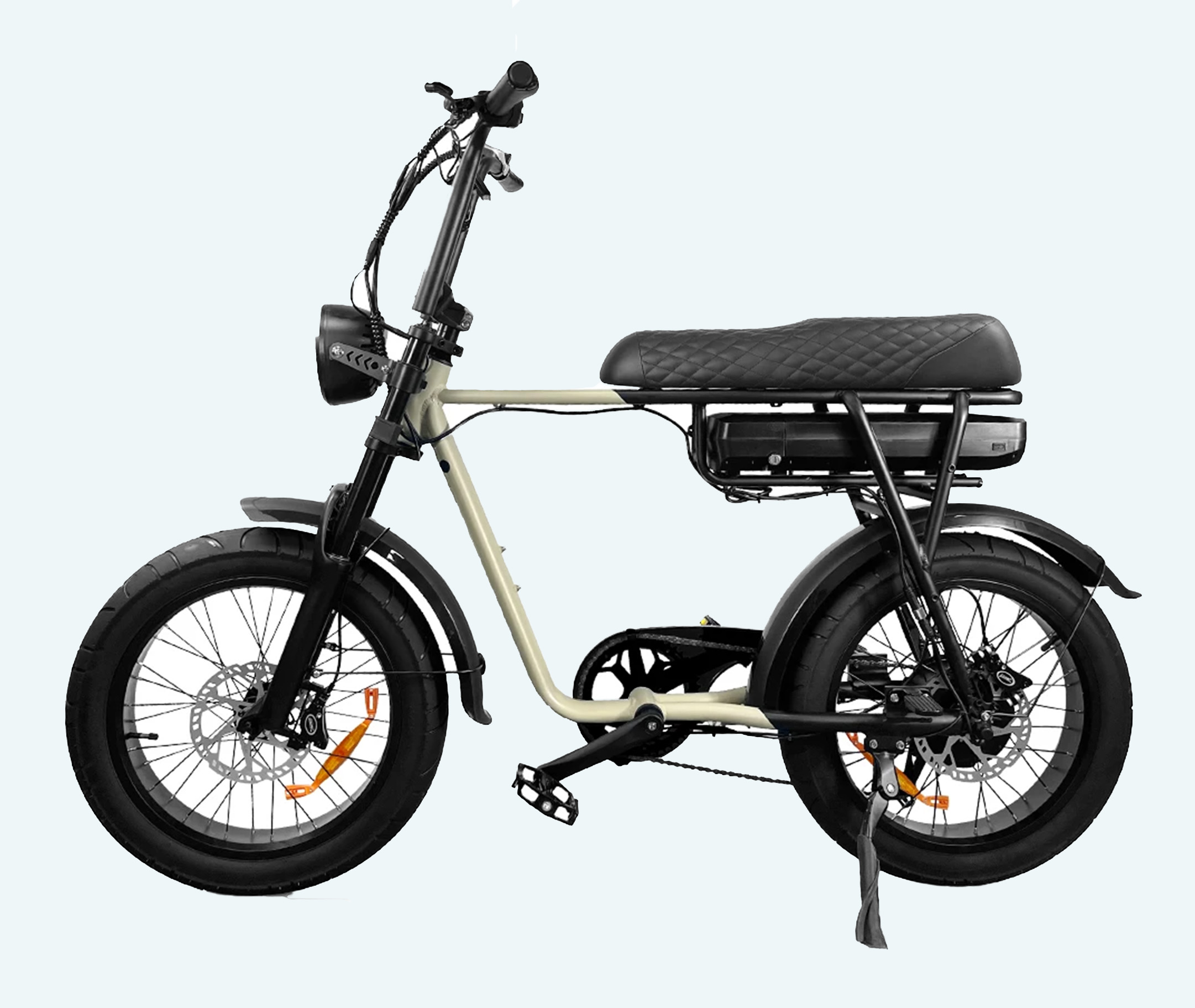 elektrische-fatbike-kopen-eb2–zijkant-bege met zwart